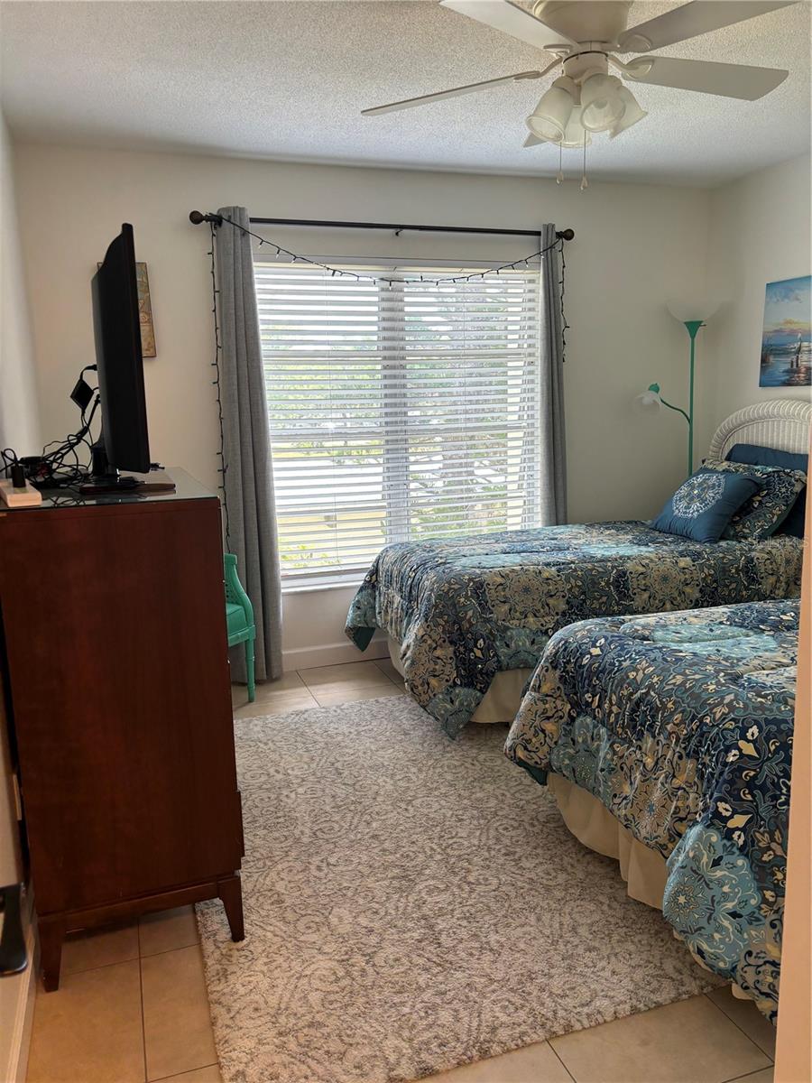 2437 HARBOR BLVD #215, PORT CHARLOTTE, FL, 33952