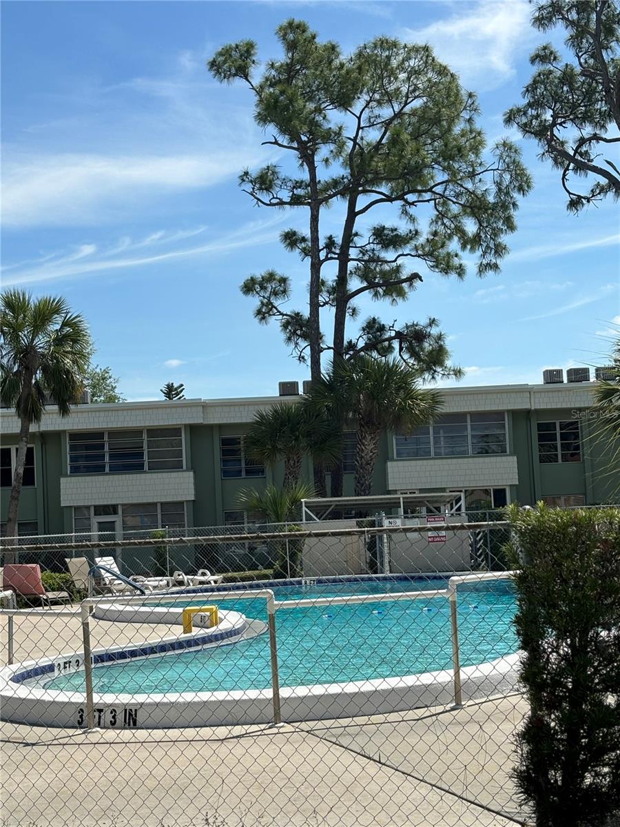 2437 HARBOR BLVD #215, PORT CHARLOTTE, FL, 33952