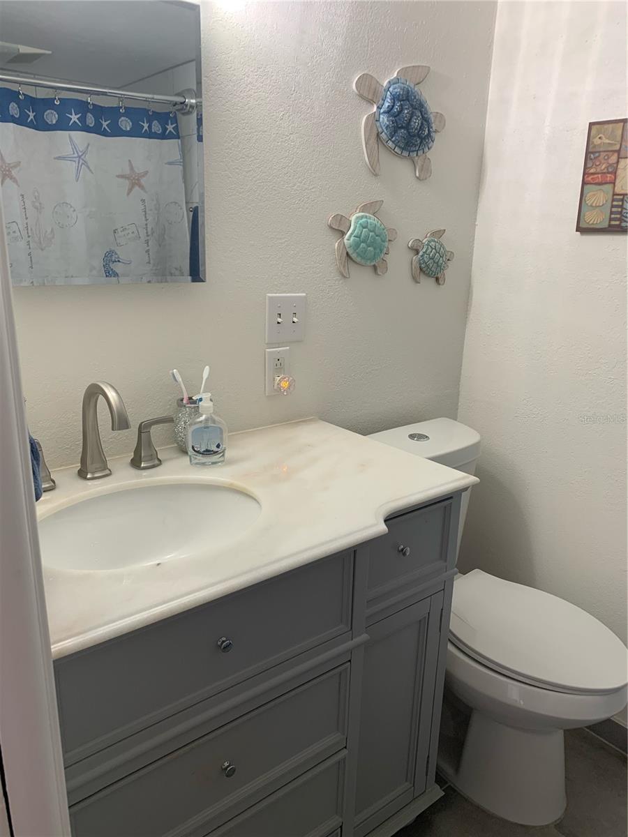 2437 HARBOR BLVD #215, PORT CHARLOTTE, FL, 33952
