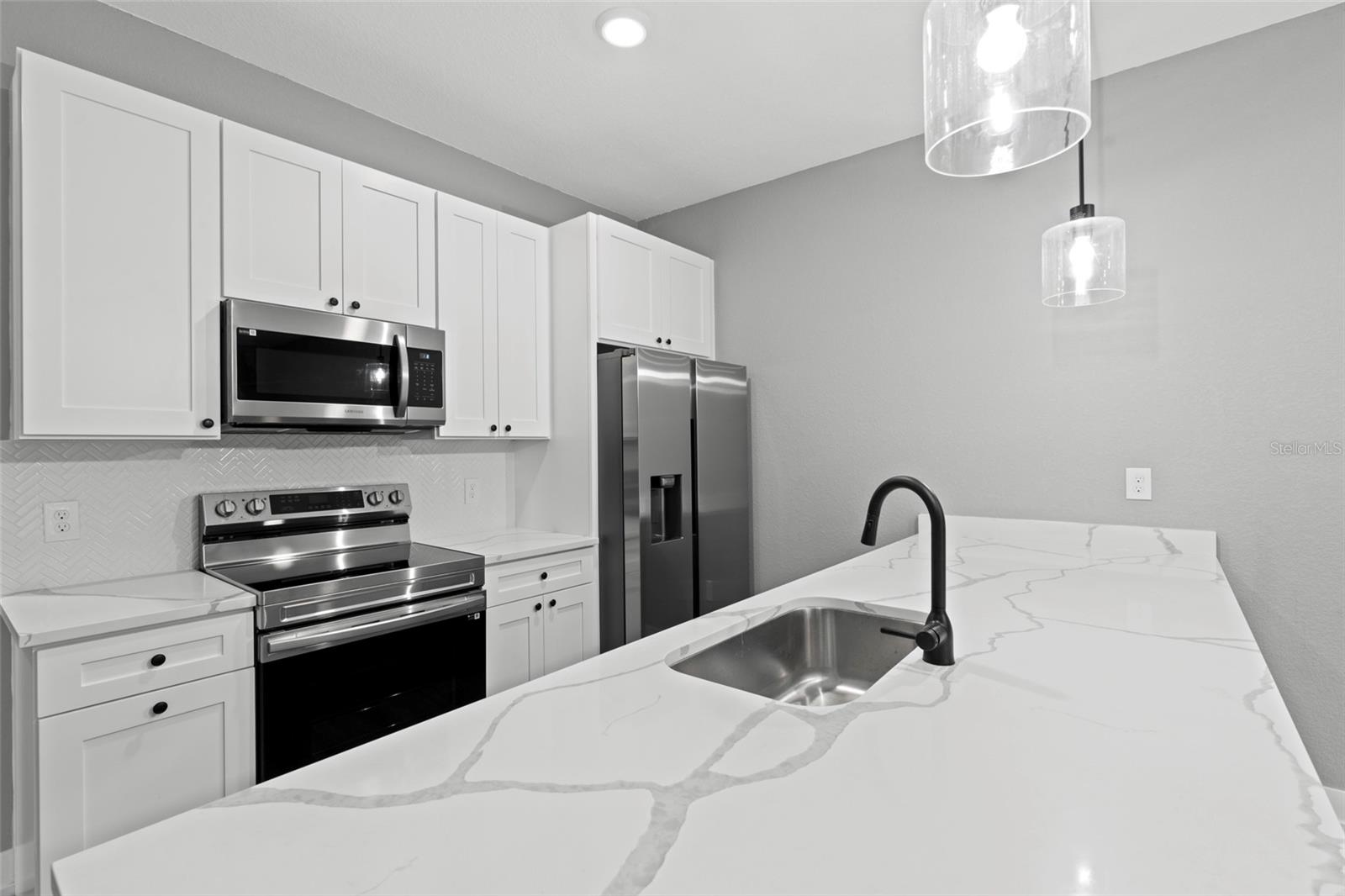 12192 TETZEL AVE, PORT CHARLOTTE, FL, 33981