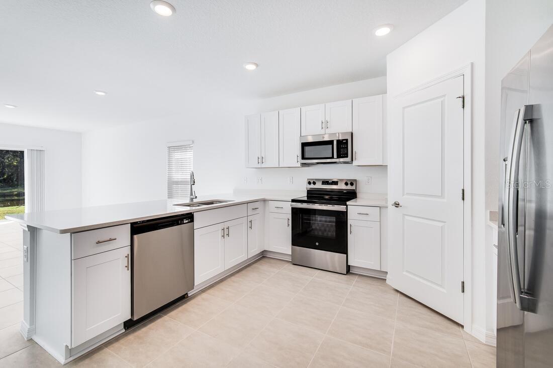 1996 ROSEWOOD CIR, LAKELAND, FL, 33810