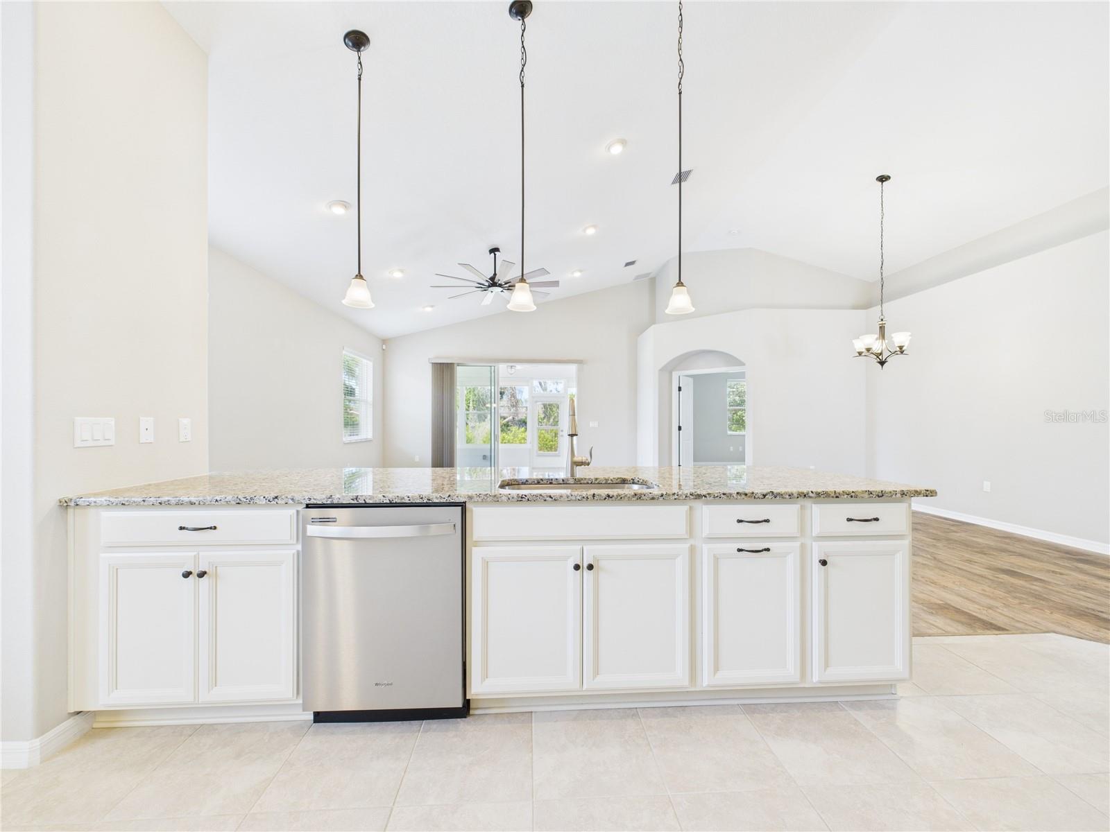 63 PARK PLACE CIR, PALM COAST, FL, 32164
