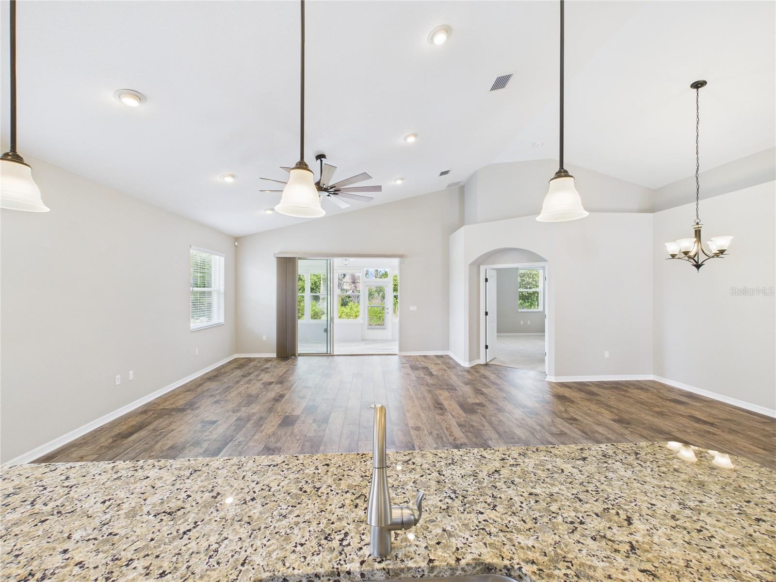 63 PARK PLACE CIR, PALM COAST, FL, 32164