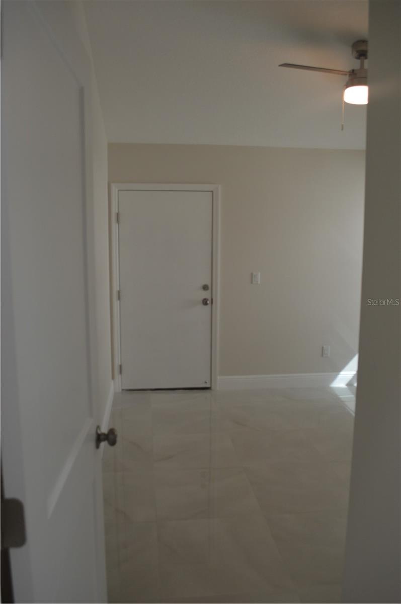 3917 W ROBSON ST, TAMPA, FL, 33614