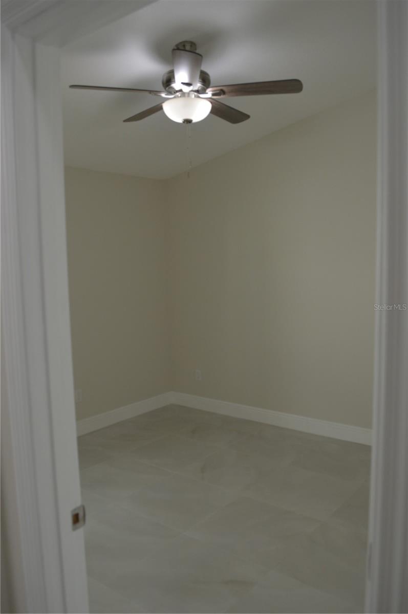 3917 W ROBSON ST, TAMPA, FL, 33614