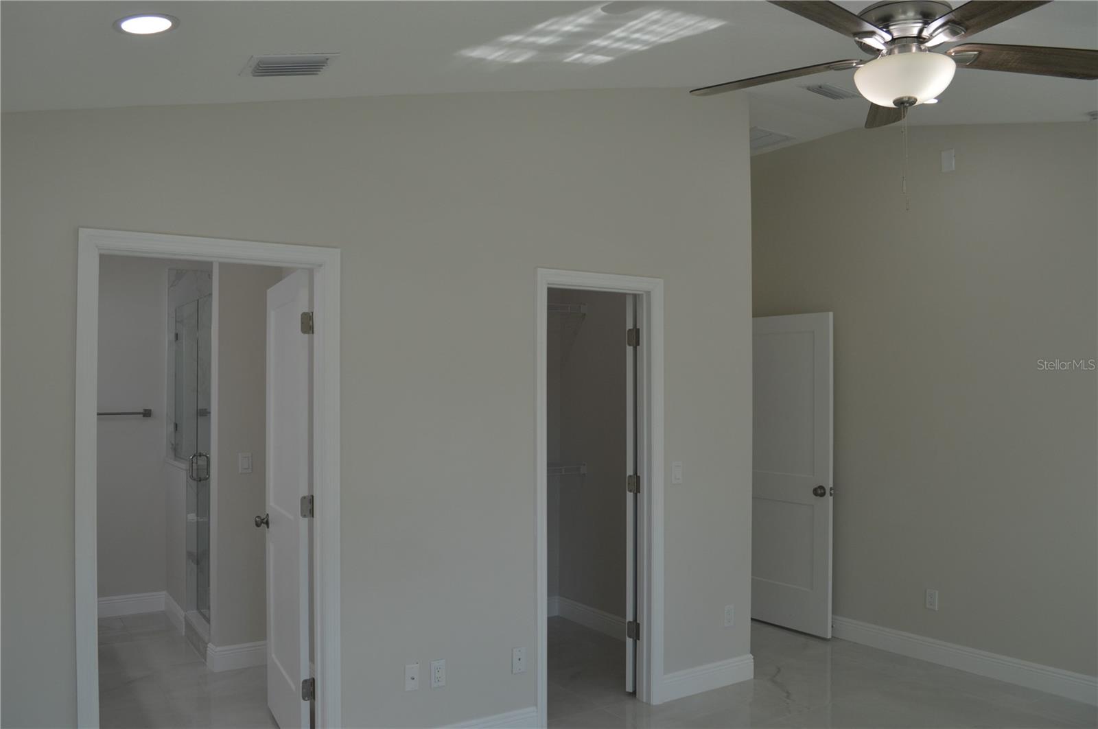 3917 W ROBSON ST, TAMPA, FL, 33614