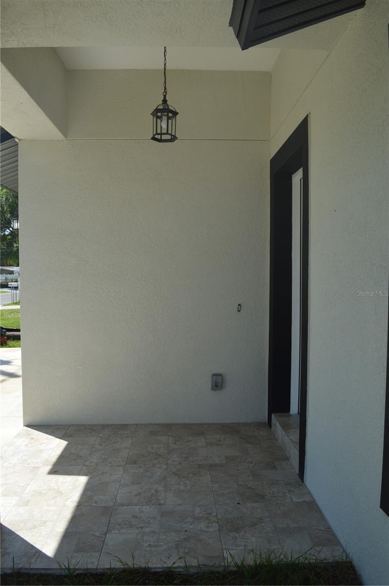 3917 W ROBSON ST, TAMPA, FL, 33614