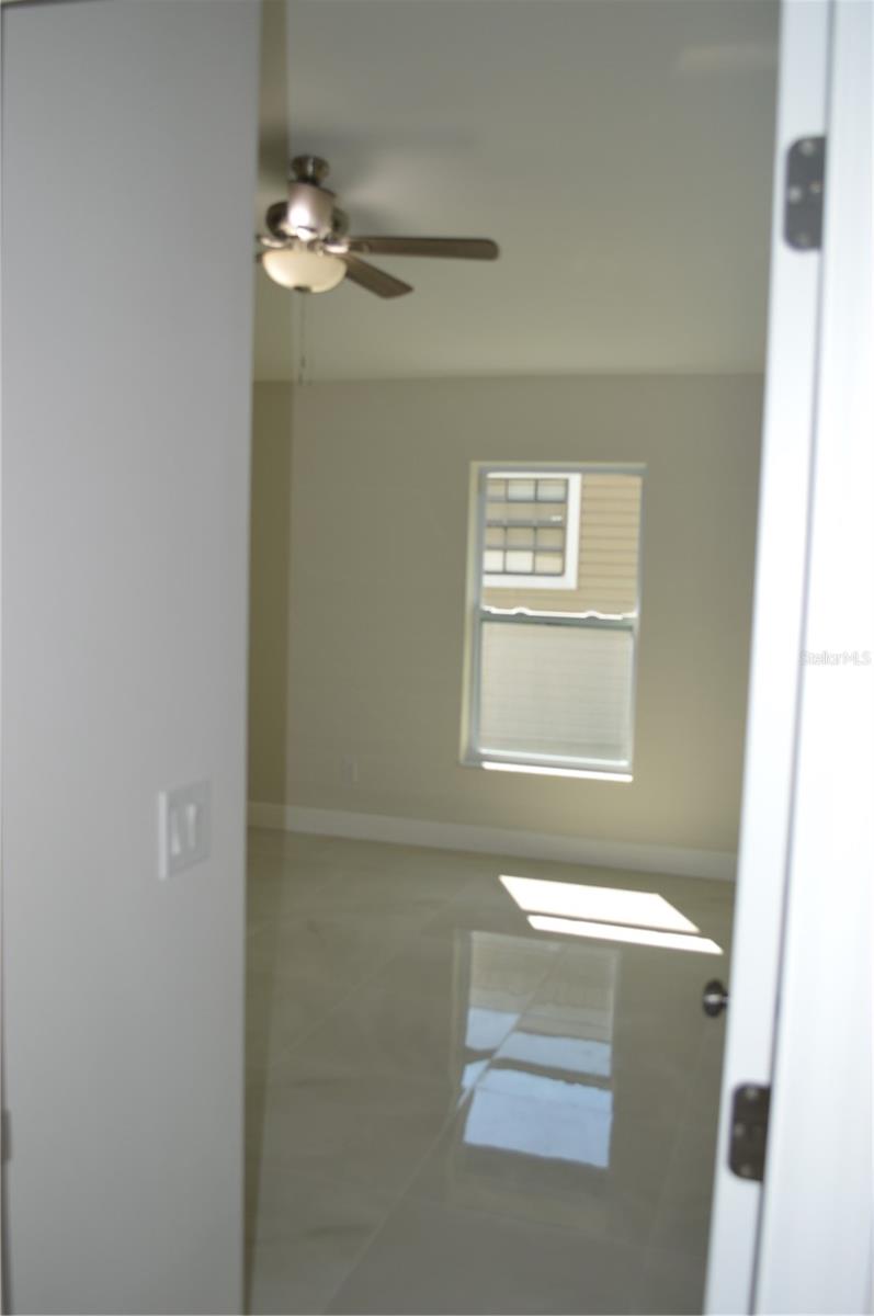 3917 W ROBSON ST, TAMPA, FL, 33614