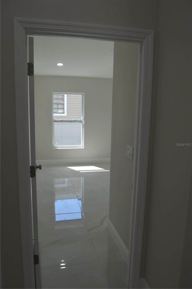 3917 W ROBSON ST, TAMPA, FL, 33614
