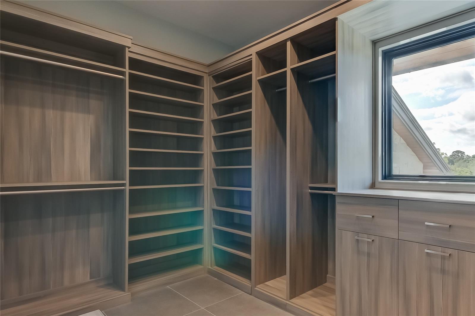 T3515142 Property Photo