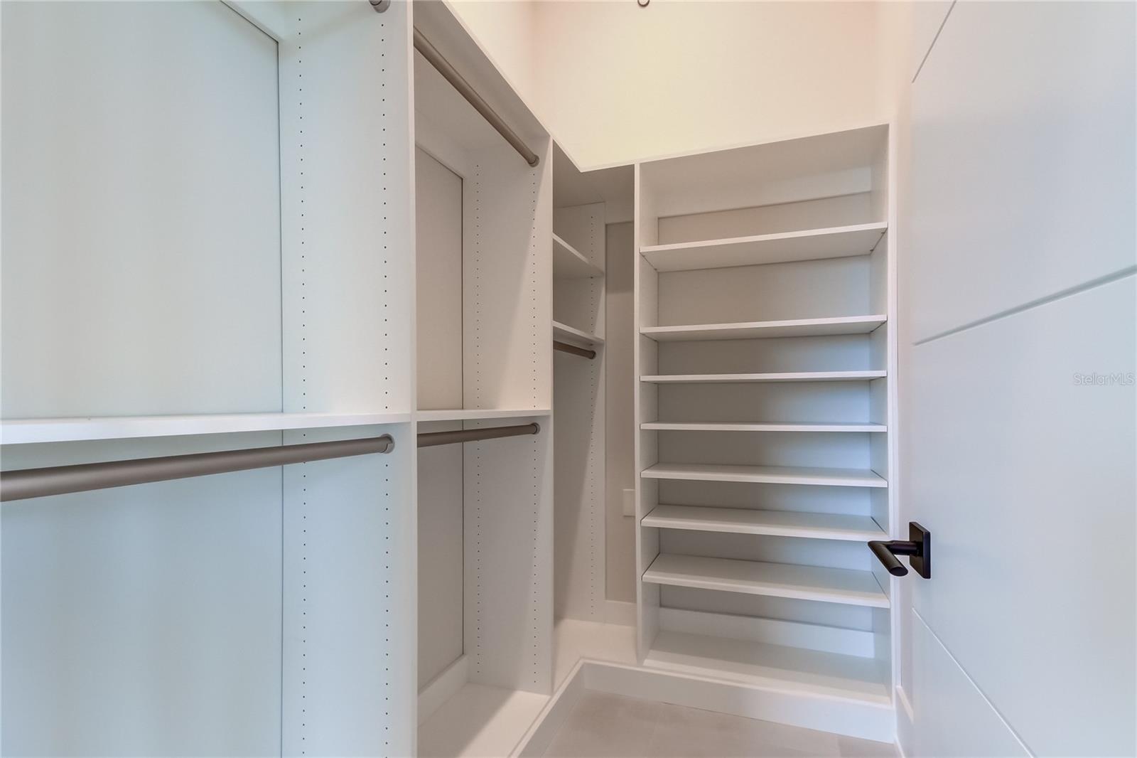 T3515142 Property Photo