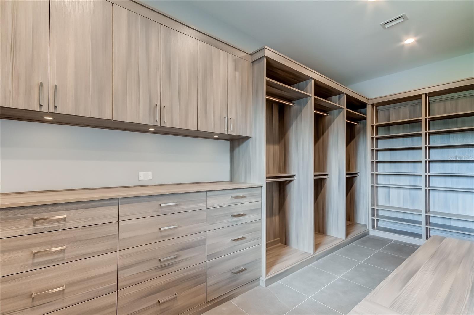 T3515142 Property Photo