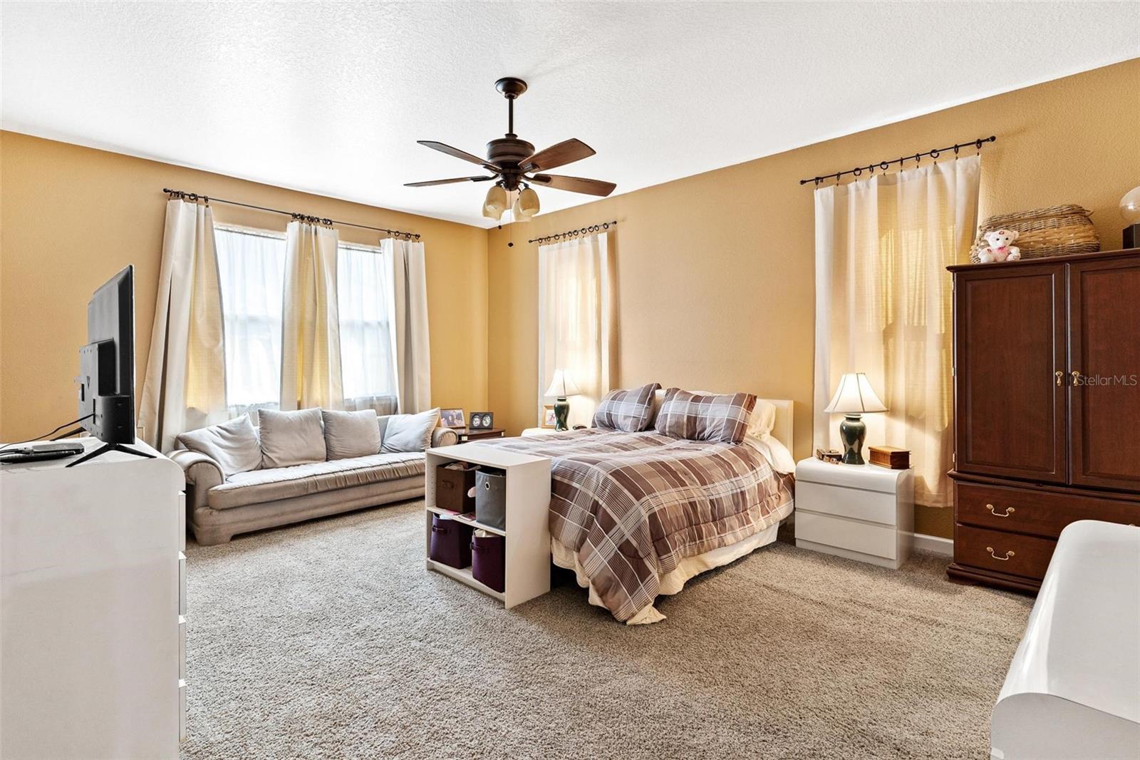 23096 SE HWY 42, UMATILLA, FL, 32784