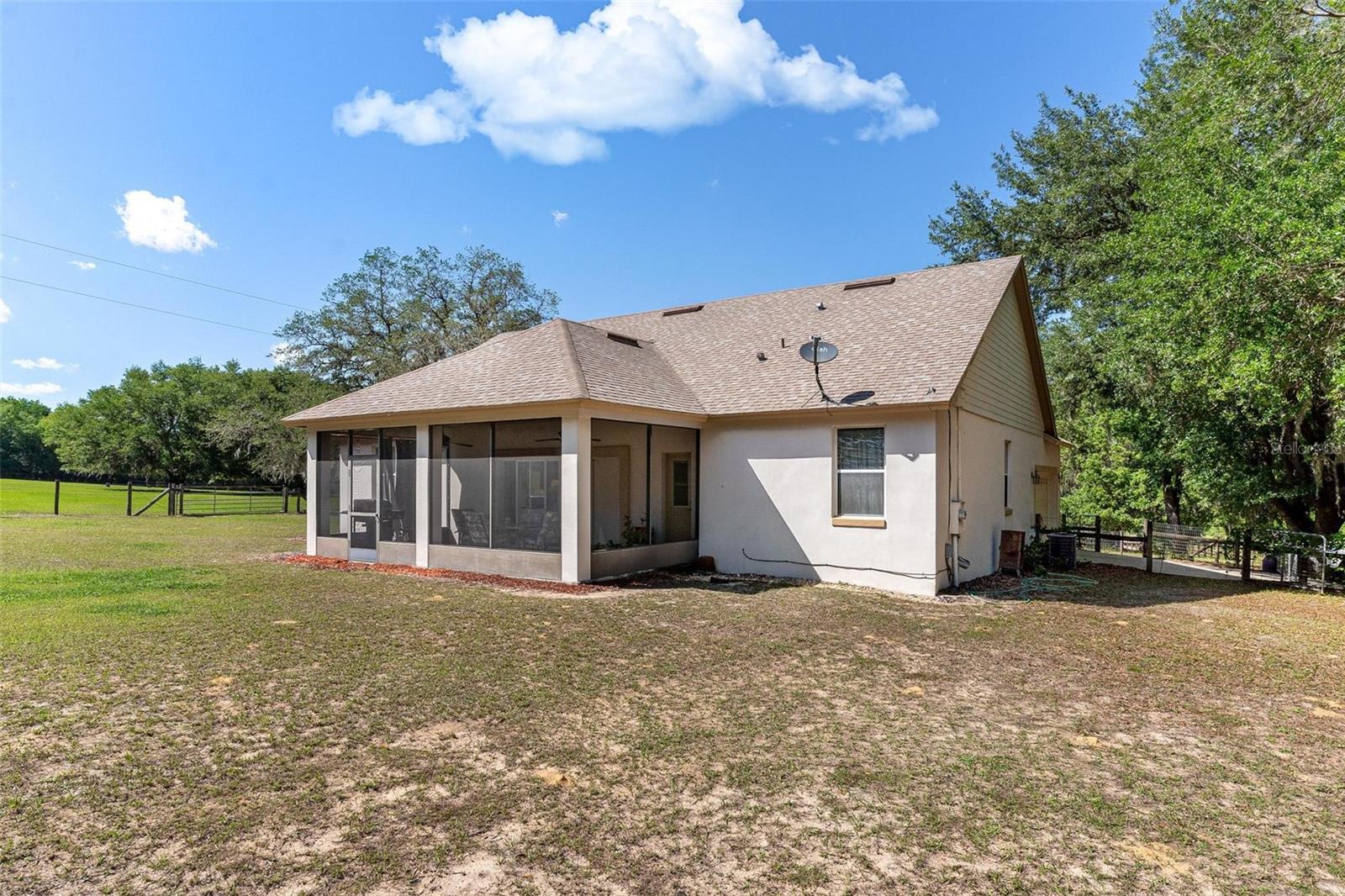 23096 SE HWY 42, UMATILLA, FL, 32784