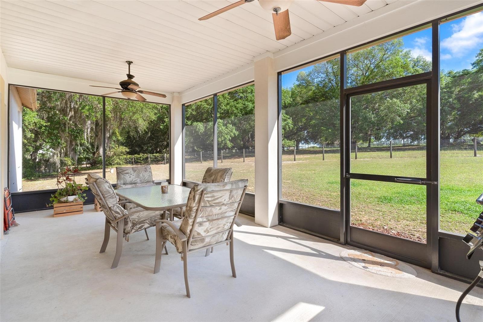 23096 SE HWY 42, UMATILLA, FL, 32784