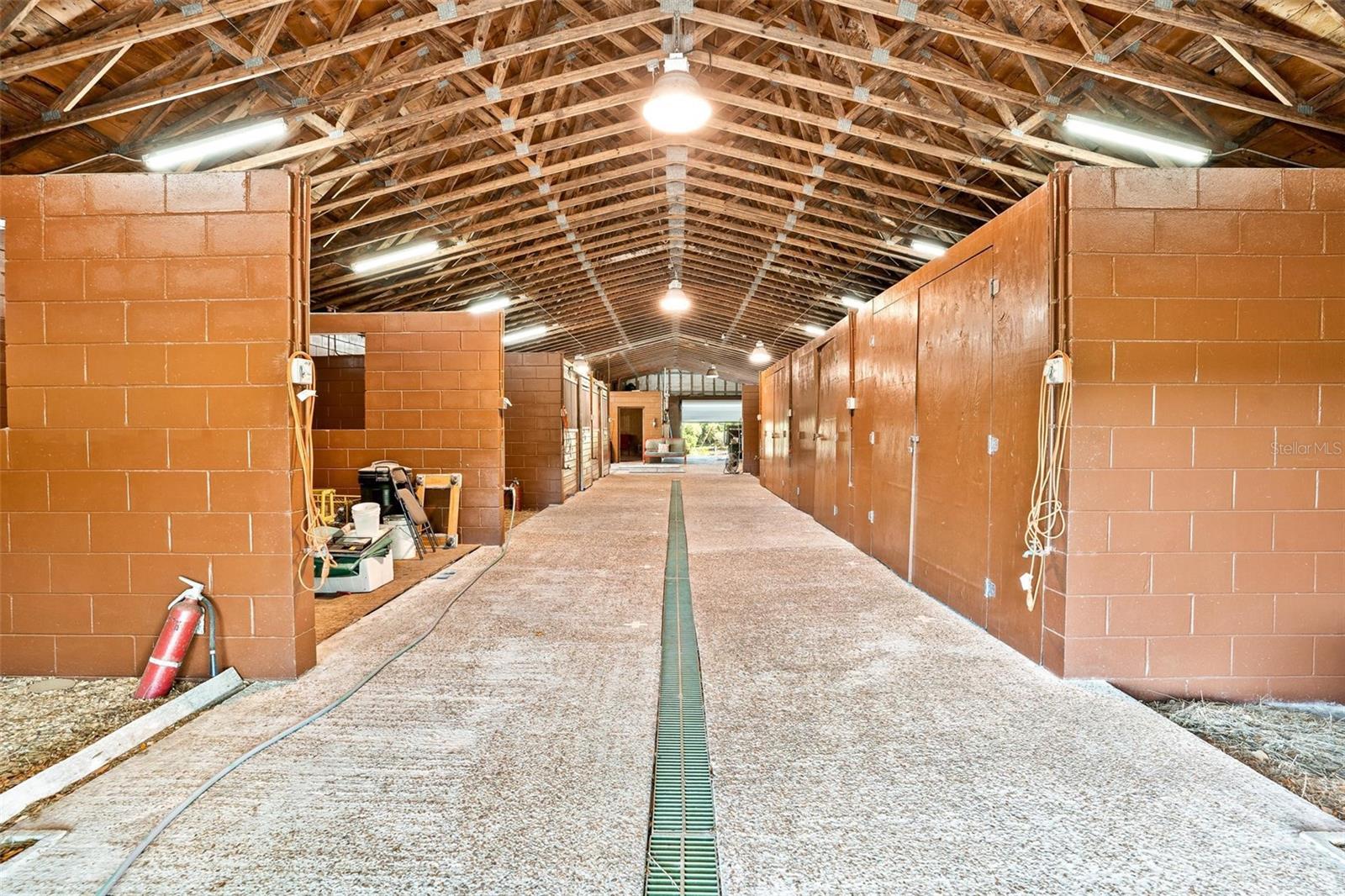 23096 SE HWY 42, UMATILLA, FL, 32784