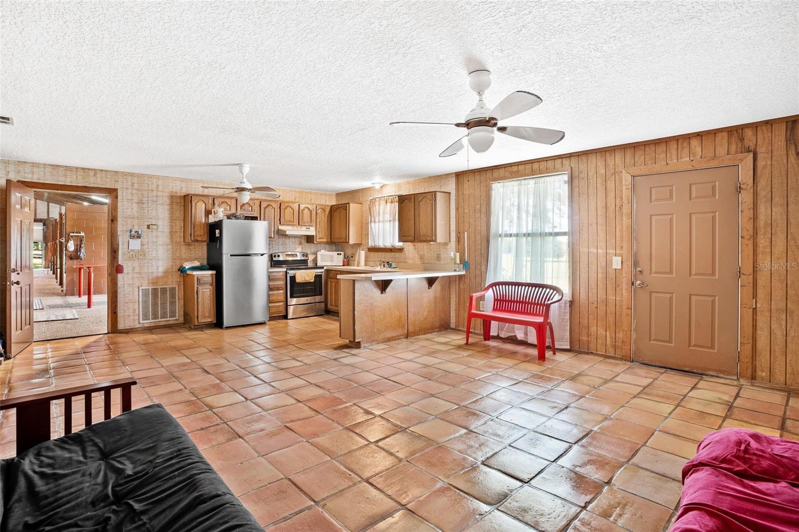 23096 SE HWY 42, UMATILLA, FL, 32784