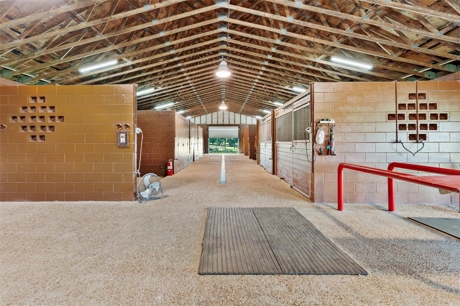 23096 SE HWY 42, UMATILLA, FL, 32784