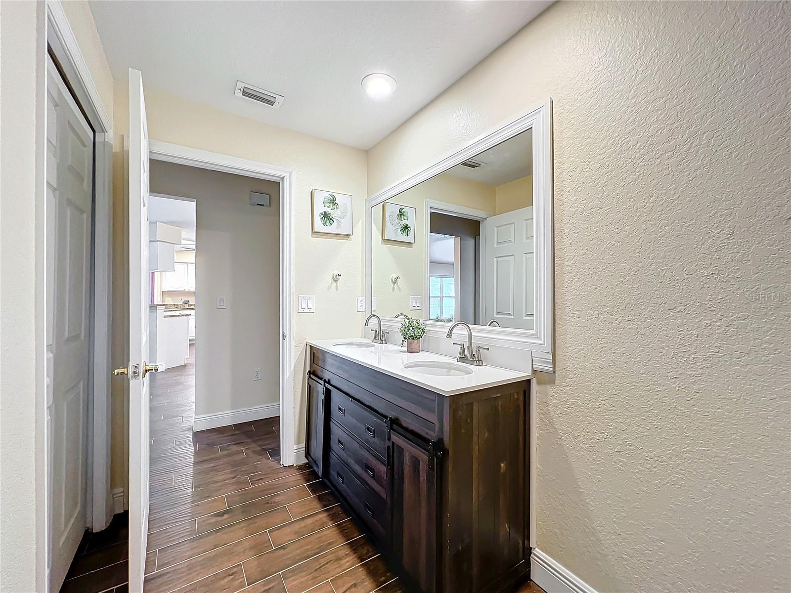 2257 LONGLEAF CIR, LAKELAND, FL, 33810