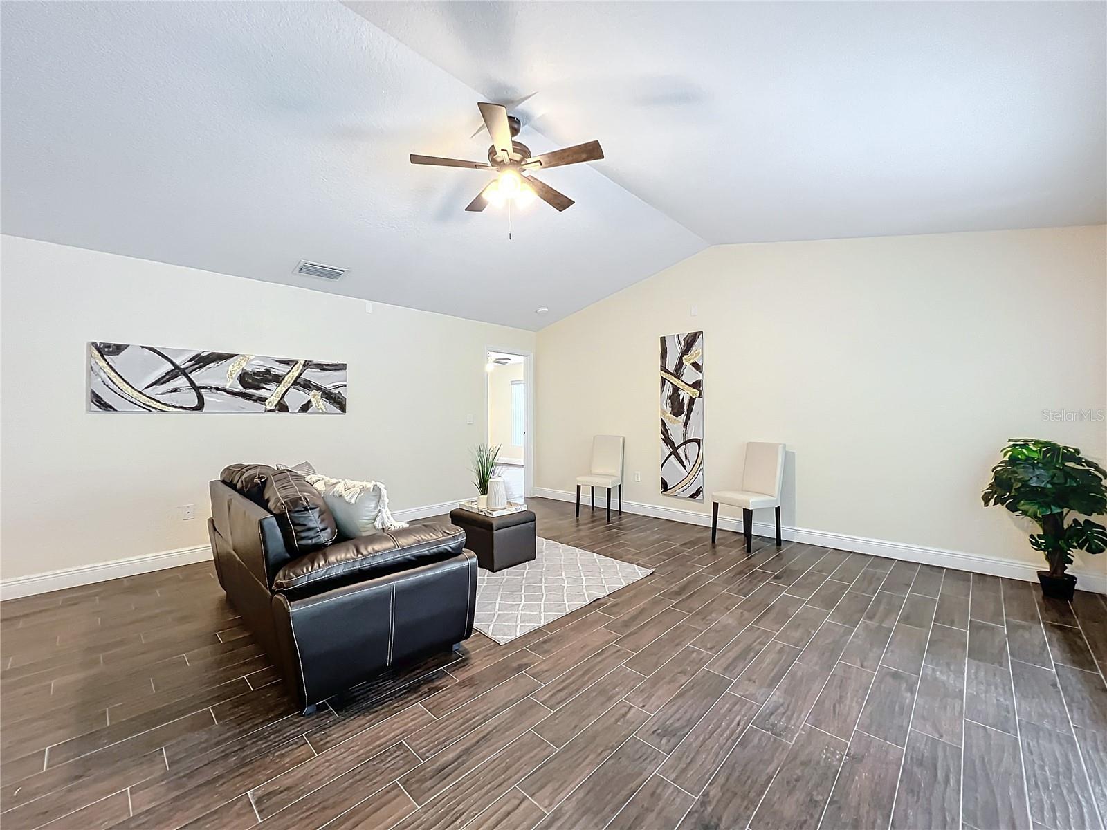 2257 LONGLEAF CIR, LAKELAND, FL, 33810