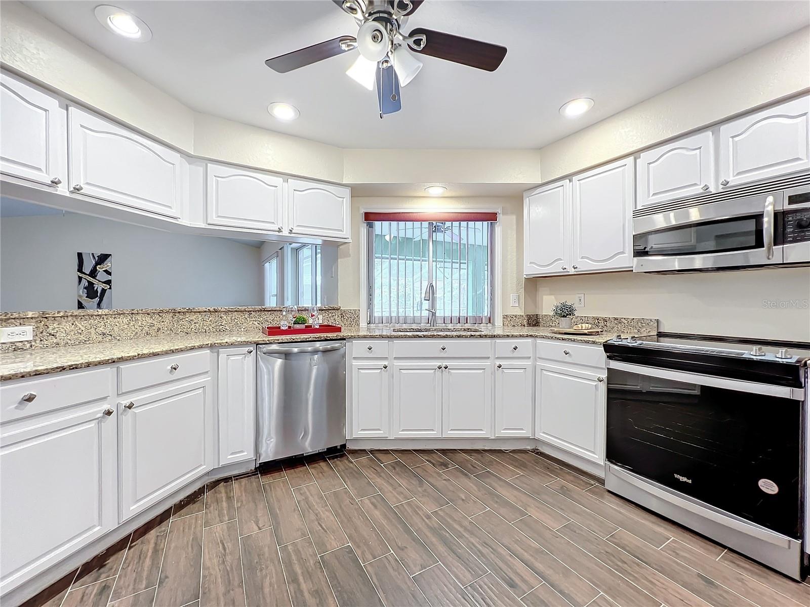 2257 LONGLEAF CIR, LAKELAND, FL, 33810