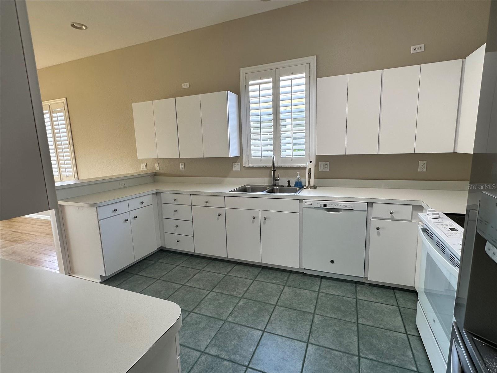 1103 MOTORCOACH DR, POLK CITY, FL, 33868
