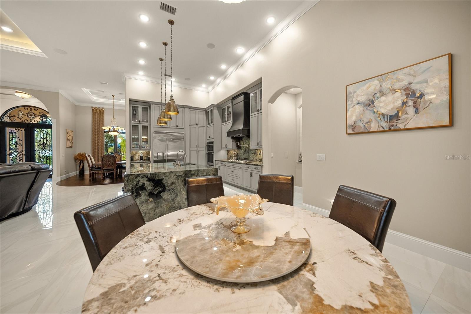 N6132101 Property Photo