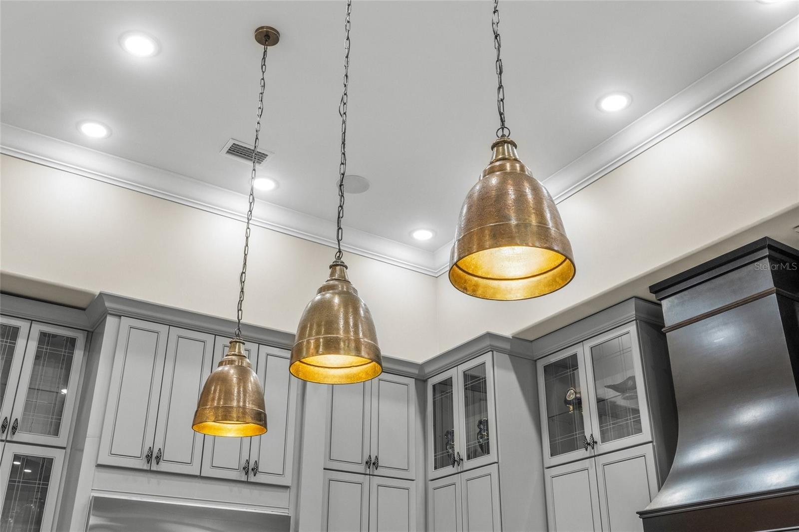 N6132101 Property Photo