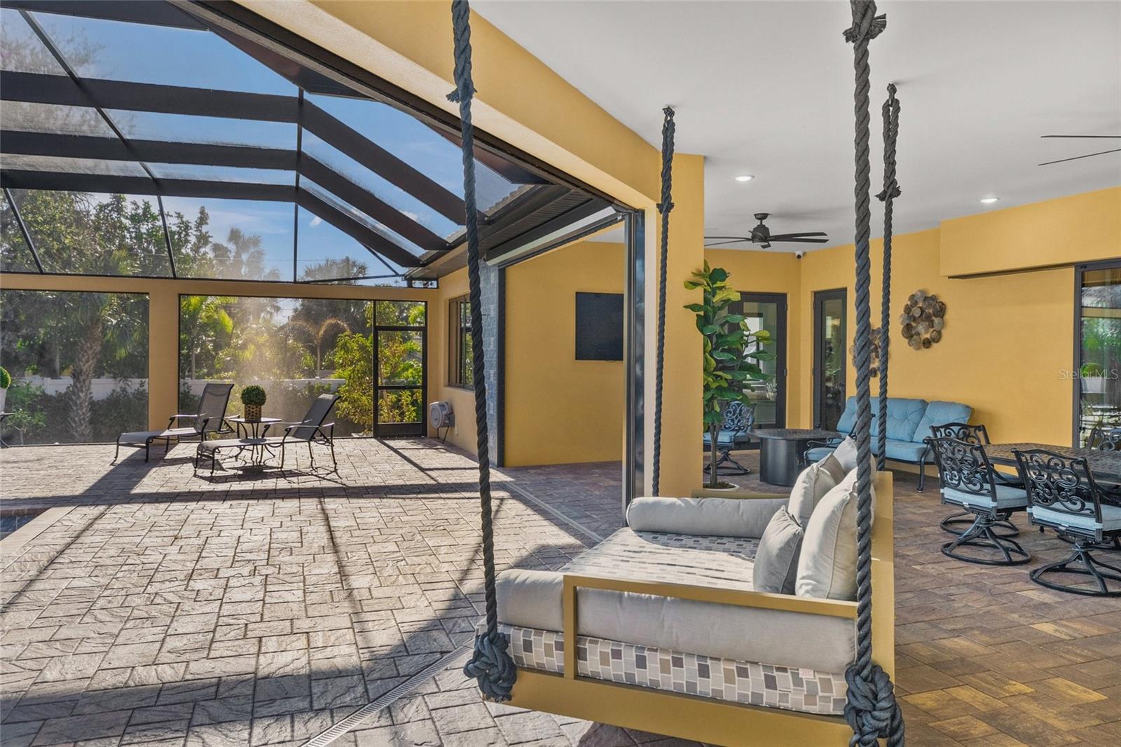 N6132101 Property Photo