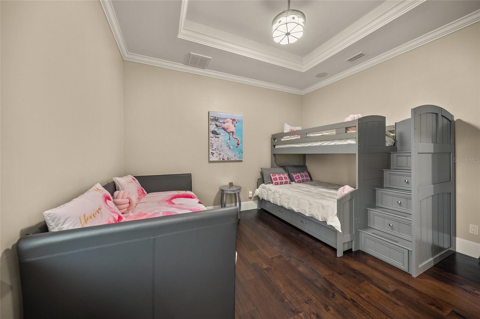 N6132101 Property Photo