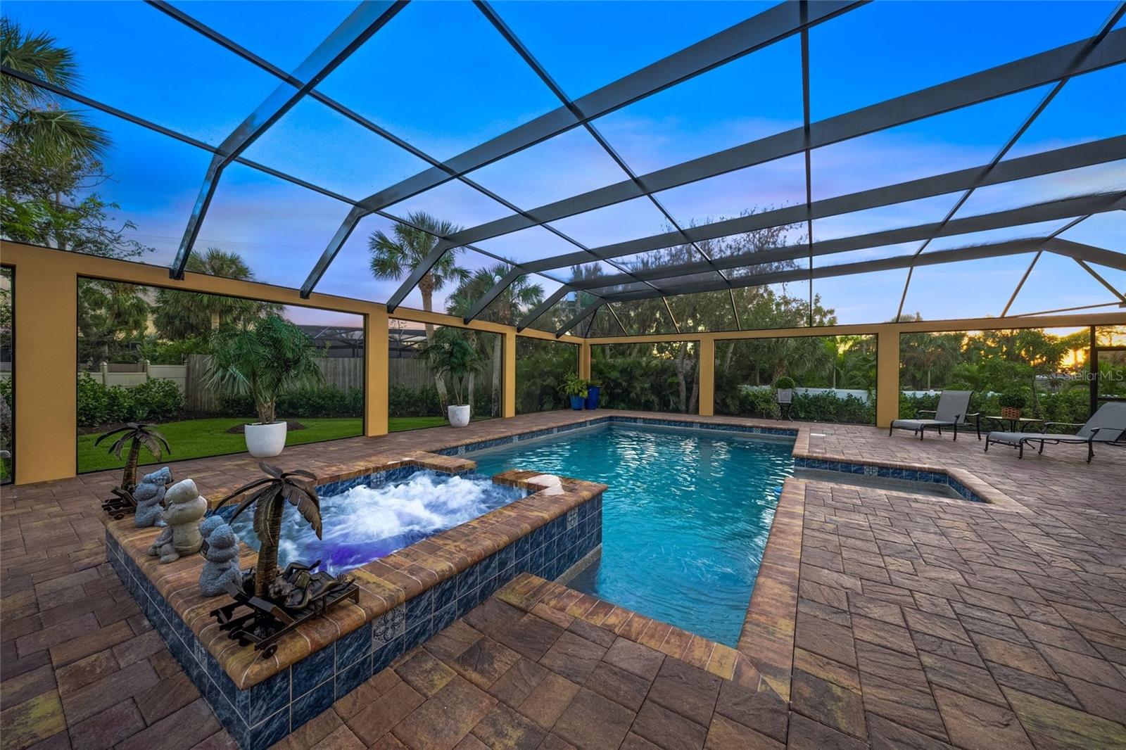 N6132101 Property Photo