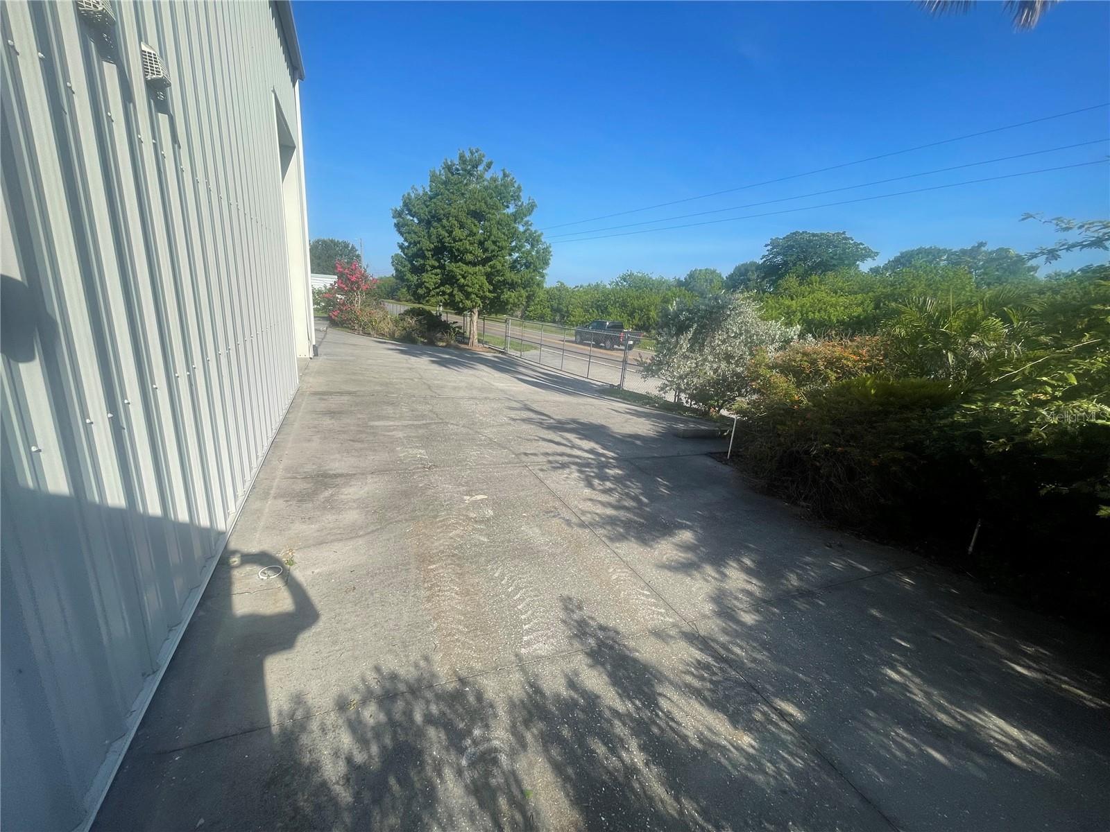 5114,5116 COMMERCE AND W 5101 INGRAHAM ST, TAMPA, FL, 33616