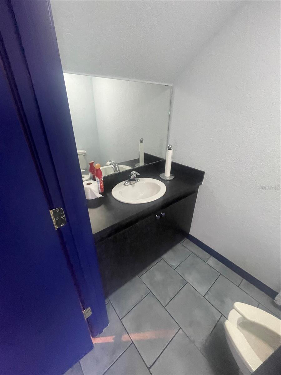 5114,5116 COMMERCE AND W 5101 INGRAHAM ST, TAMPA, FL, 33616