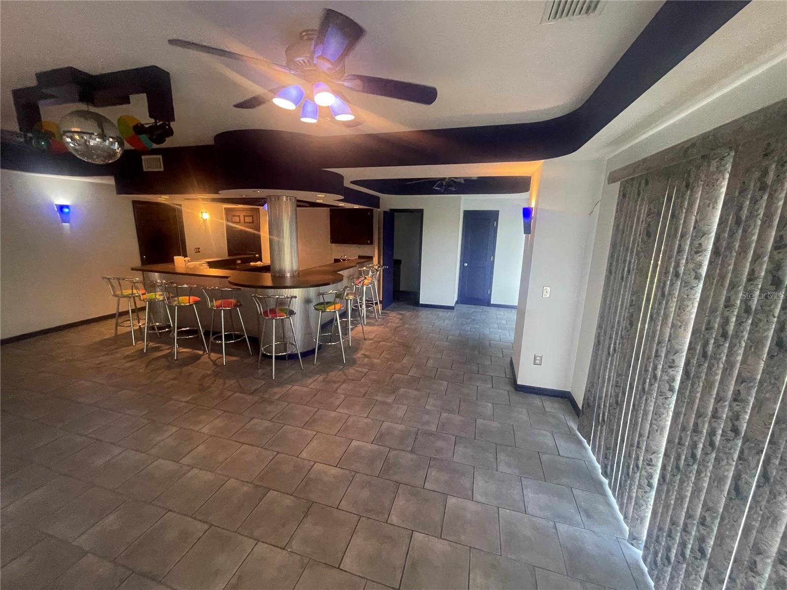 5114,5116 COMMERCE AND W 5101 INGRAHAM ST, TAMPA, FL, 33616