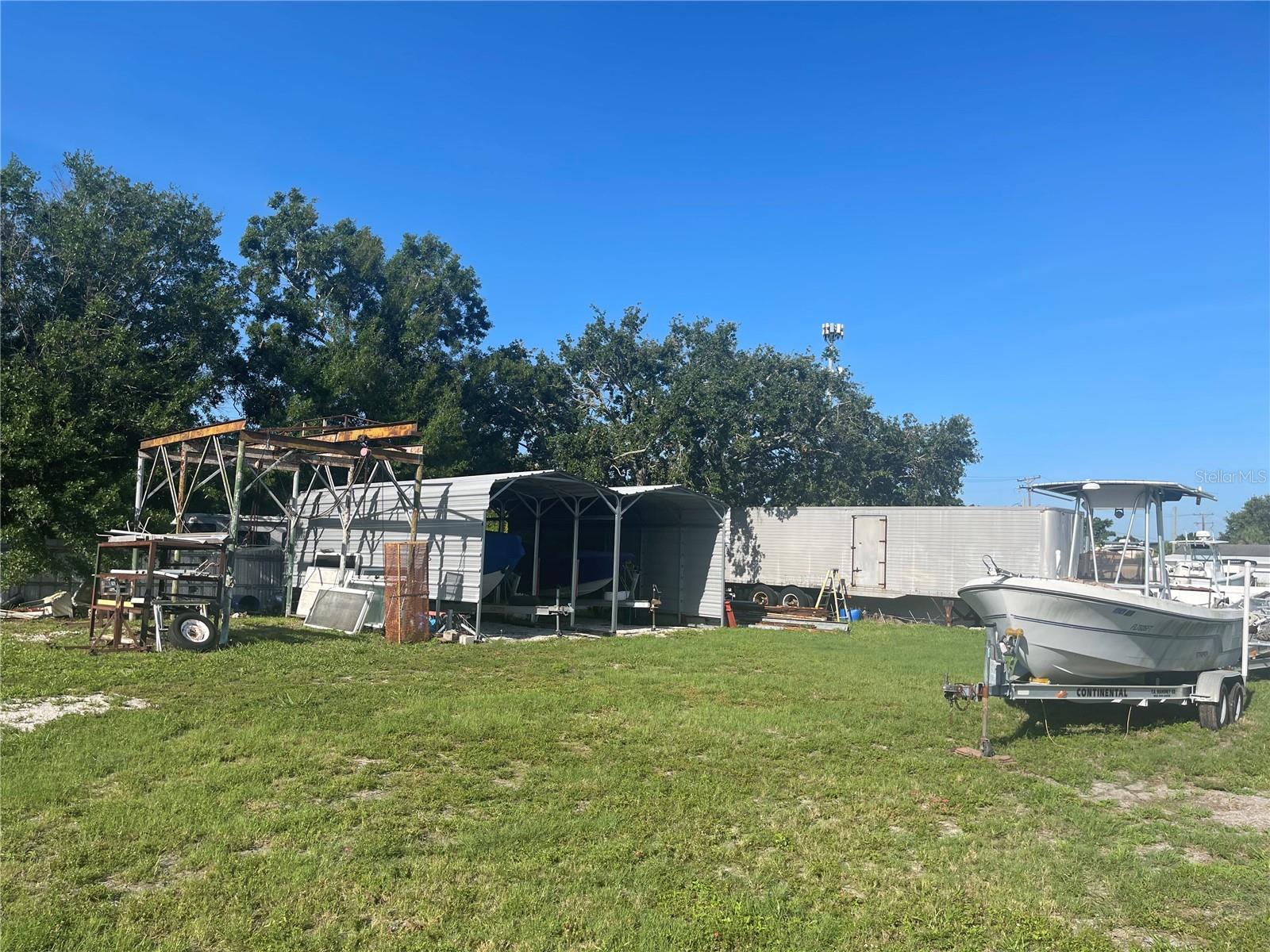 5114,5116 COMMERCE AND W 5101 INGRAHAM ST, TAMPA, FL, 33616
