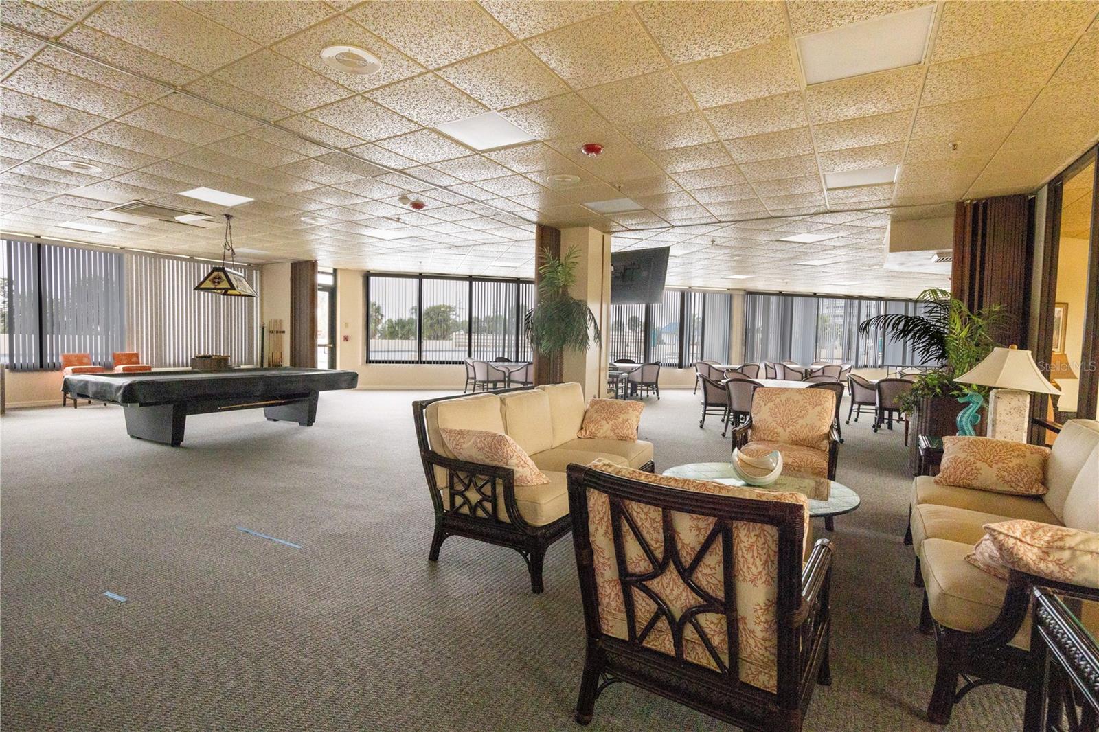 1 OCEANS WEST BLVD #18A3, DAYTONA BEACH SHORES, FL, 32118