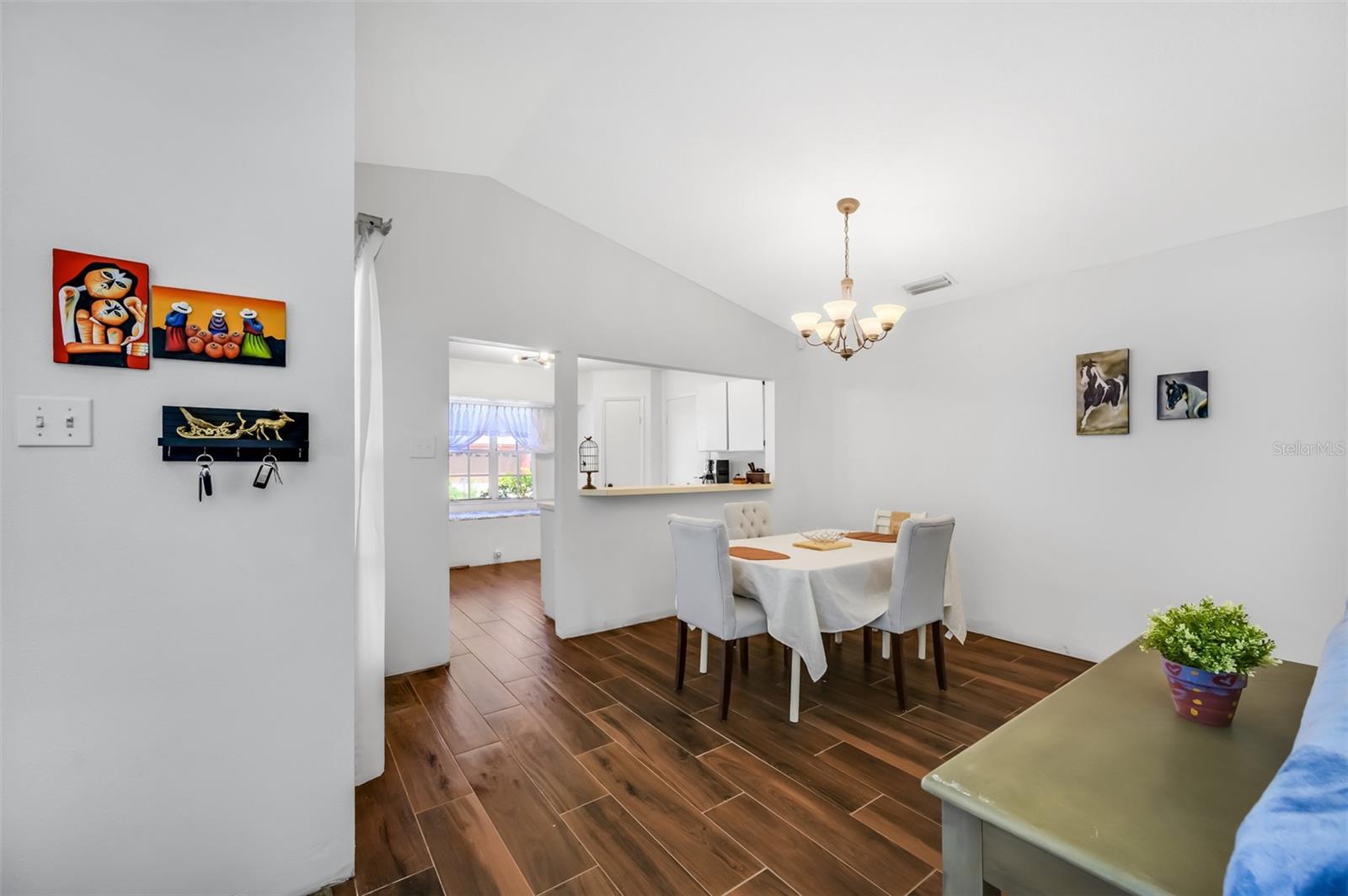1442 TIVERTON DR, BRANDON, FL, 33511