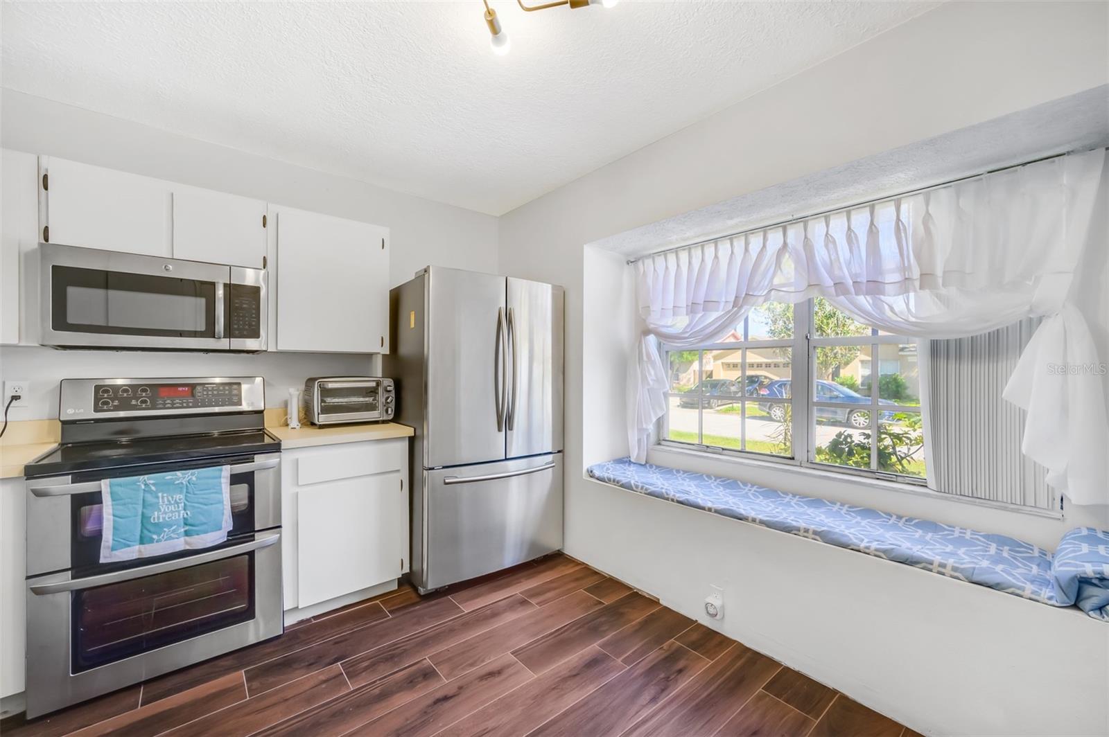 1442 TIVERTON DR, BRANDON, FL, 33511