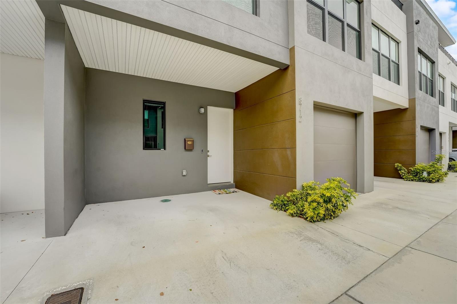 8712 PALM RANCHES PL, TAMPA, FL, 33614