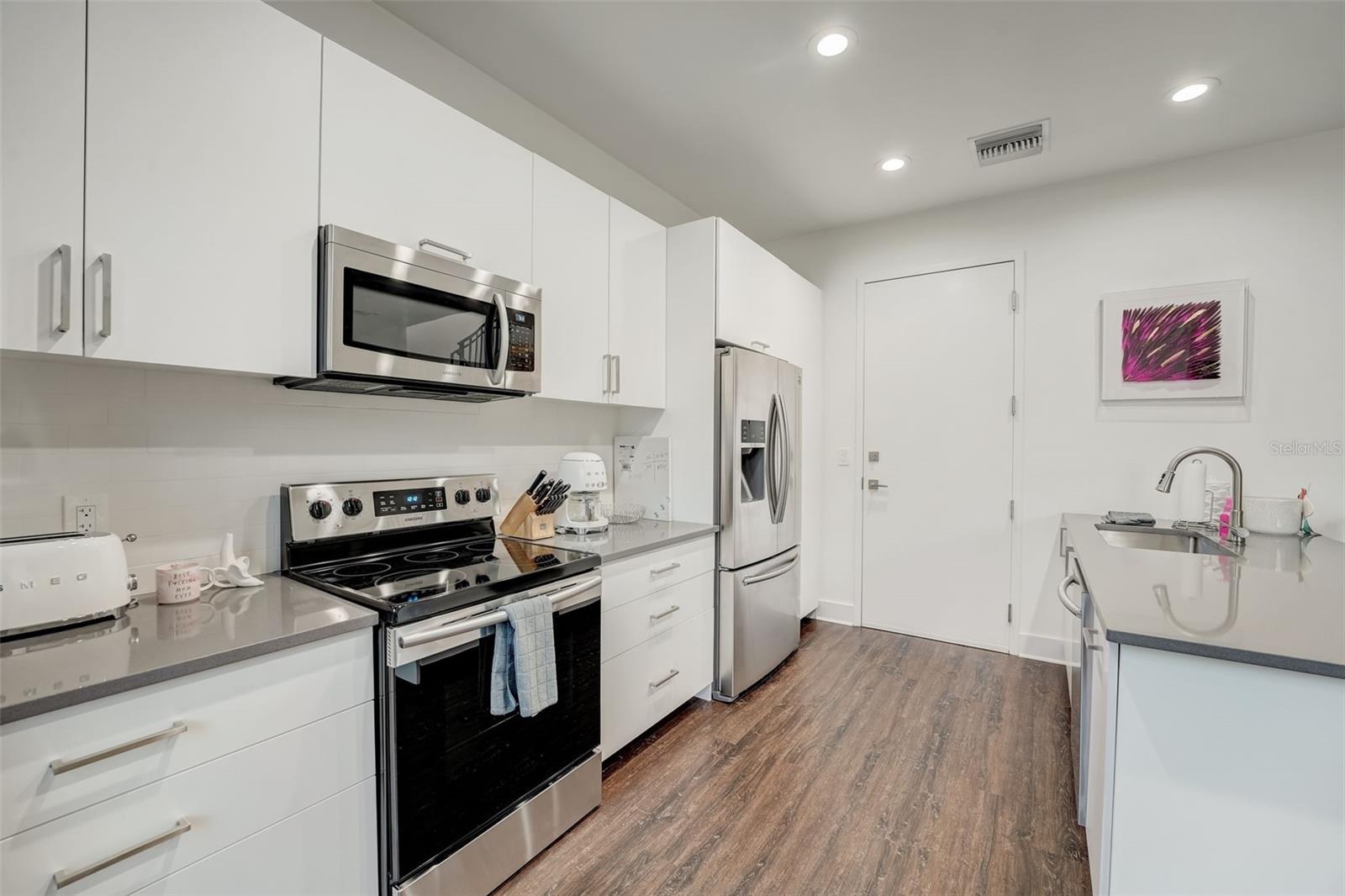 8712 PALM RANCHES PL, TAMPA, FL, 33614