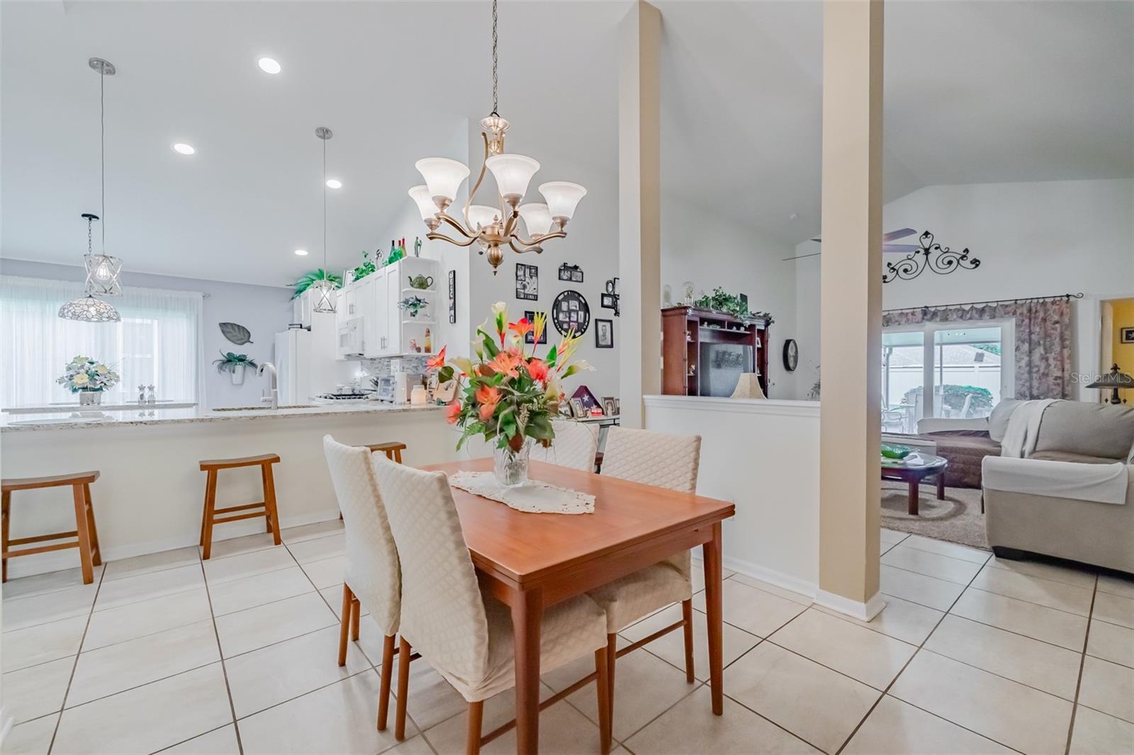 7532 REGENTS GARDEN WAY, APOLLO BEACH, FL, 33572