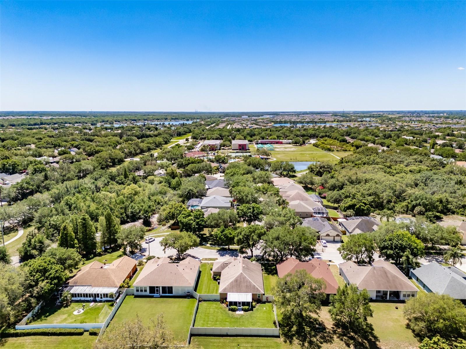 7532 REGENTS GARDEN WAY, APOLLO BEACH, FL, 33572