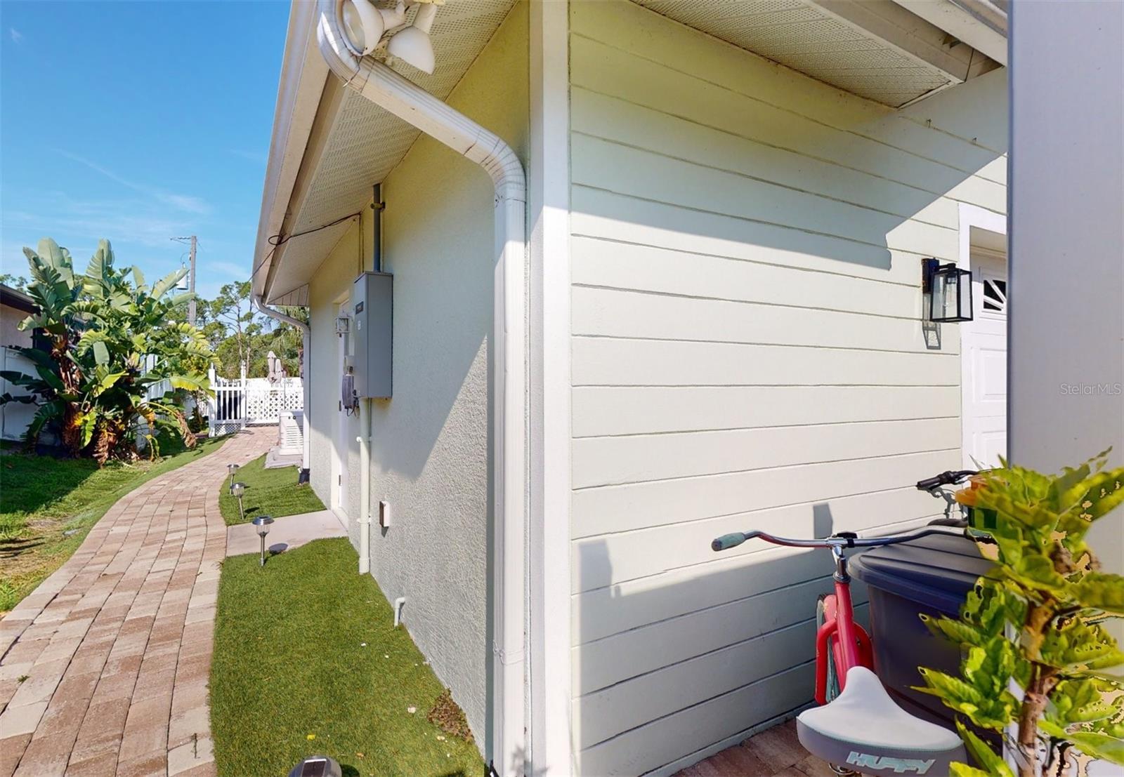 1009 CABOT ST, PORT CHARLOTTE, FL, 33953