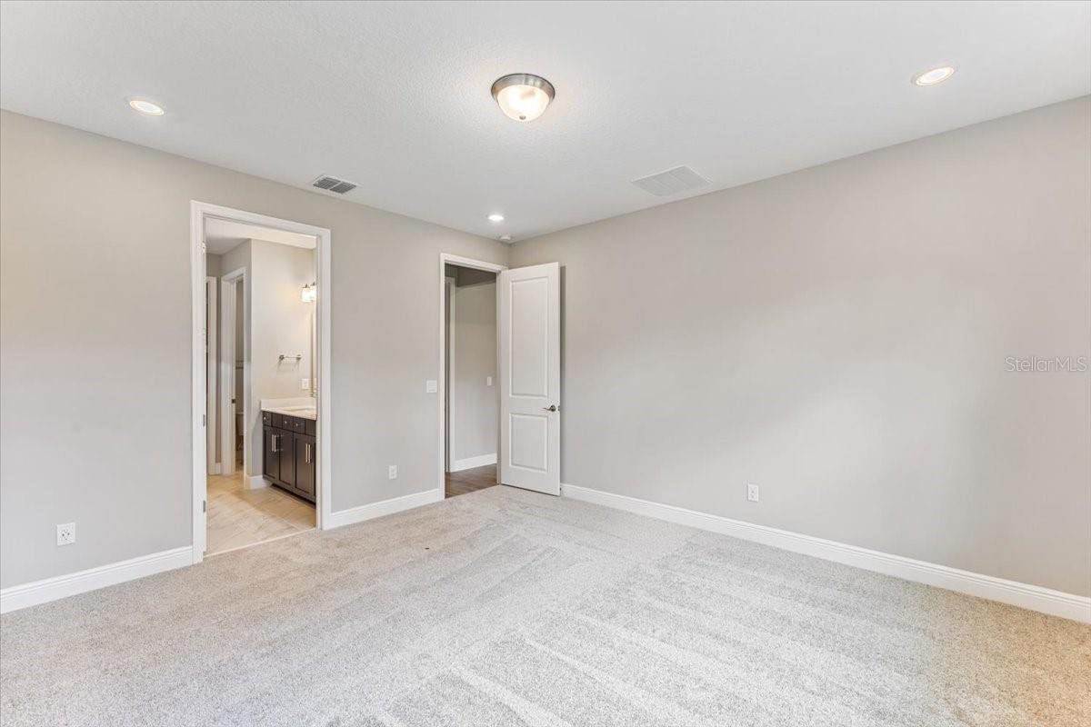 3172 LEGENDS PRESERVE DR, DAYTONA BEACH, FL, 32124