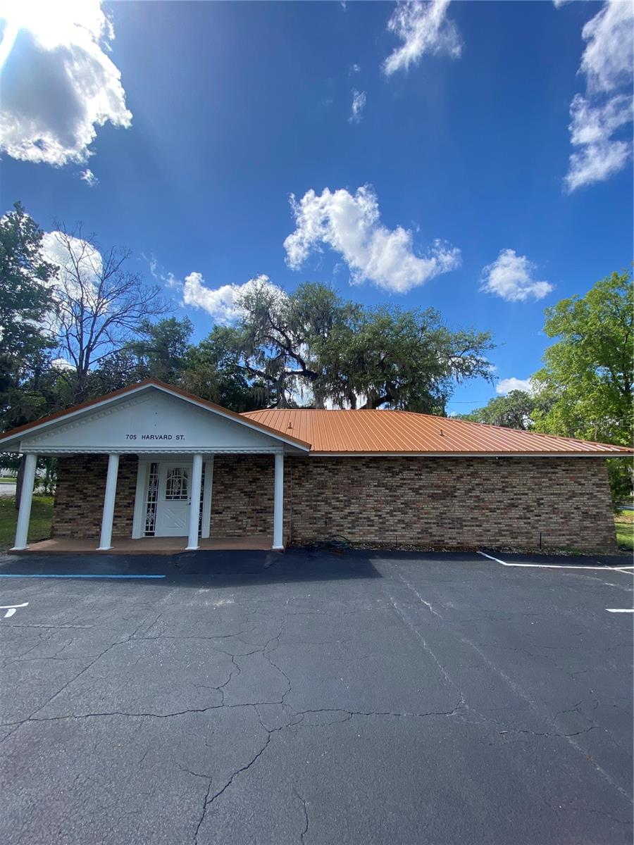 705 HARVARD ST, BROOKSVILLE, FL, 34601