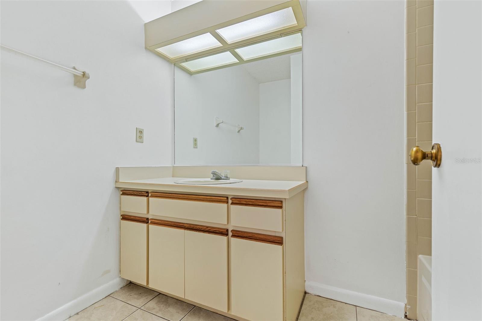 7 WARREN PL, PALM COAST, FL, 32164