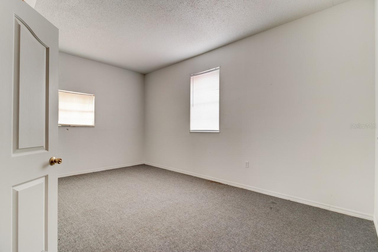 2820 HOWLAND BLVD, DELTONA, FL, 32725