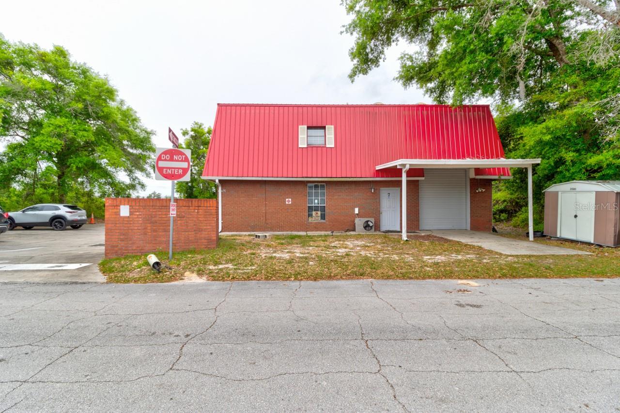 2820 HOWLAND BLVD, DELTONA, FL, 32725