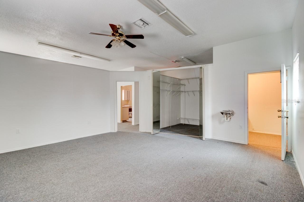 2820 HOWLAND BLVD, DELTONA, FL, 32725