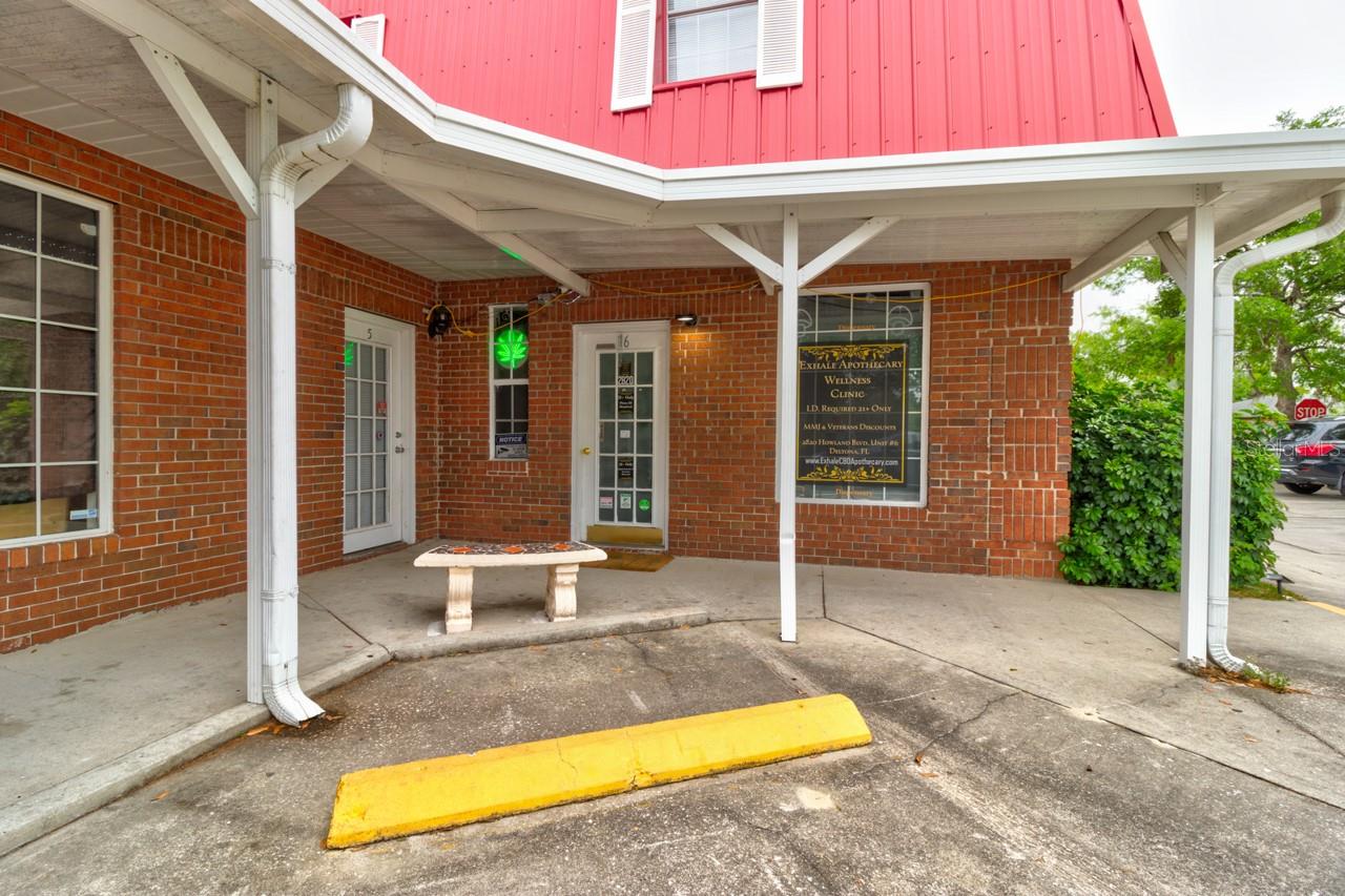 2820 HOWLAND BLVD, DELTONA, FL, 32725